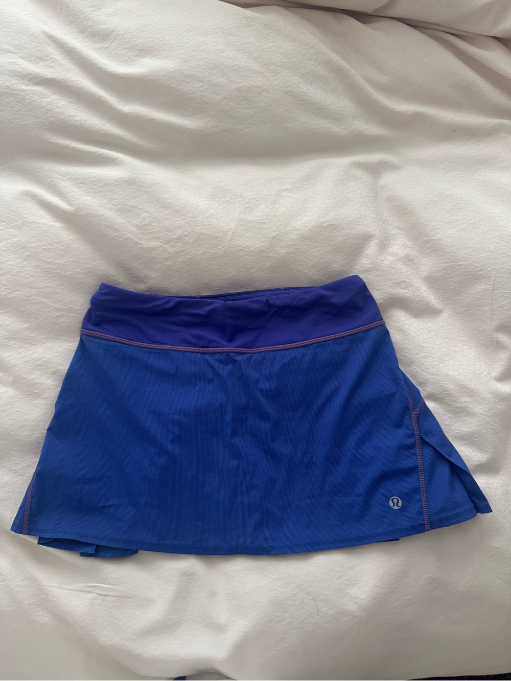 lululemon athletica blue mini skirt - US 2